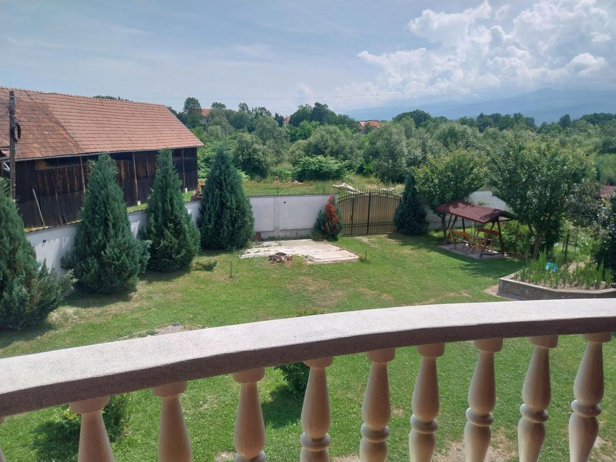 Serena House Cartisoara Exterior photo
